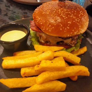 Hamburguesa Mexicana(200Gr.)