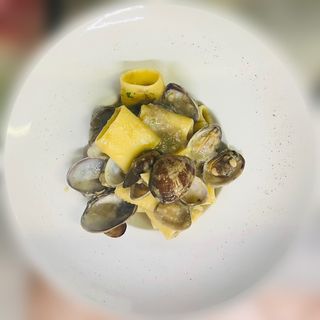 Paccheri carciofi e vongole
