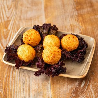 ყველის ბურთები