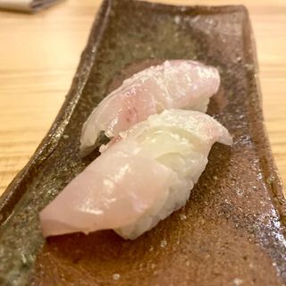 Sushi Dorada (2 Pzs.)