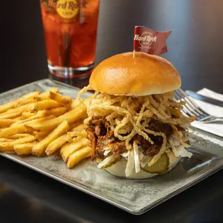 Bbq pulled pork sandwich