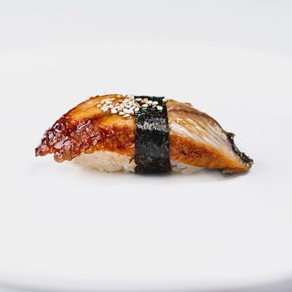 Суші з вугром (50г/1шт)