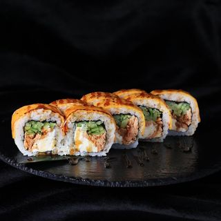 Рол Чеддер з смаженим лососем (280г)