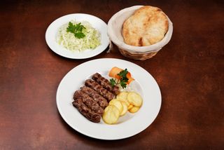 Obrok  Ćevapi
