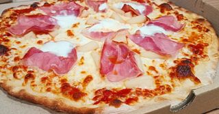 Pizza Exotica (30 Cm.)