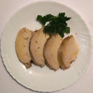 Курятина відварна (100г)