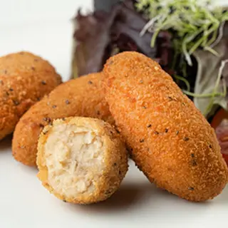 Croquetón De Queso De Cabra Con Setas  (2 ud.)