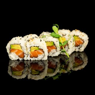 Uramaki salmone e avocado - 8 pezzi