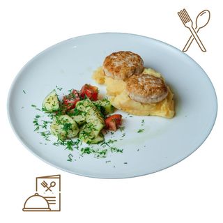 Kotleta de Pollo con Puré de Patata