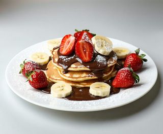 Pancake con Nutella, fragole e banana