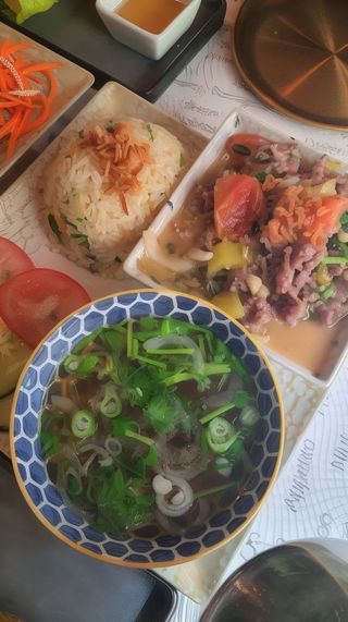 Arroz Cơm Rang Dưa Bò