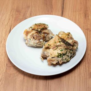 Fagottini di pollo con pancetta croccante e rosmarino