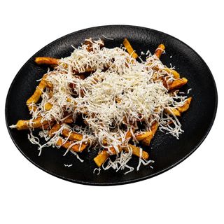 Пресни пържени картофи със сирене