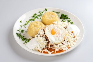 Tochitura taraneasca cu mamaliguta