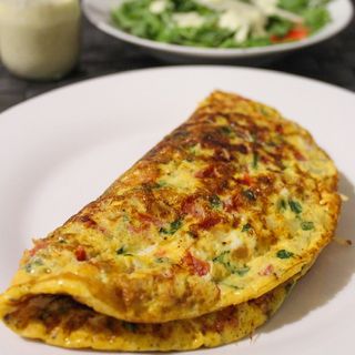 Omelete Mista com Batata Frita