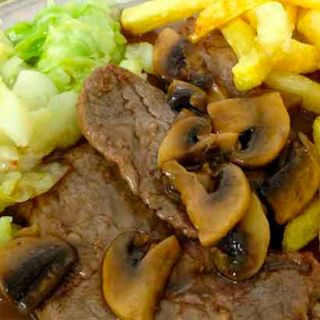 Lombinhos de Boi com Cogumelos