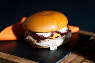 Super Premium Papi Burger