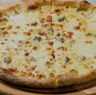 Pizza Cuatro Quesos (30 Cm.)