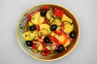 Salata orientala cu ou sau de post