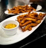 Tiritas De Pollo Con Mostaza Y Miel