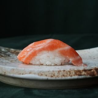 Nigiri De Salmón (2Uds.)