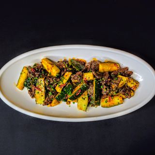 Баклажаны с говядиной