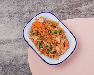 RYŻ smażony z kurczakiem