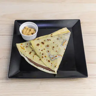 Palačinka sa nutelom i plazmom u mleku