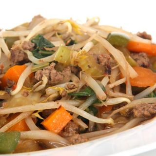 50.- Chop Suey De Pollo
