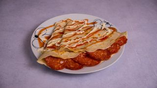 Palačinka sa kulenom i kačkavaljem