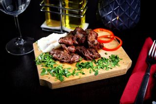 Pastrama de oaie la vera 