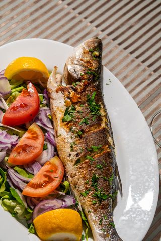 Biban de mare proaspat la gratar