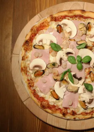 Pizza Quattro stagioni - mała 25 cm