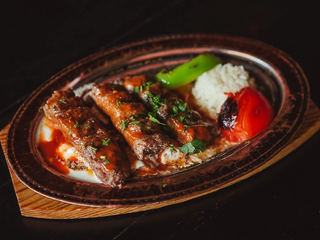 Люля кебаб з йогуртом (150г)