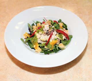 Salata Tropical