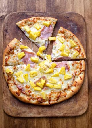 Pineapple Hawaiian Pizza
