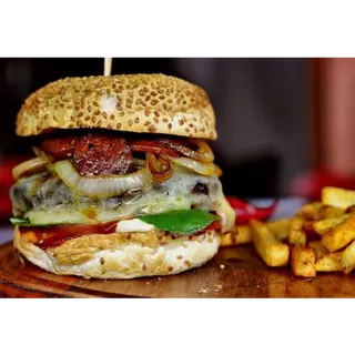 HAMBURGUESA DE VACA GALLEGA