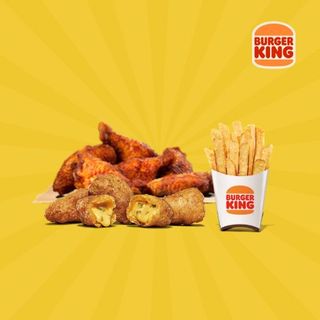 6 chicken wings + 4 chili cheese bites +1 petite frite