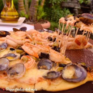 PIZZA FRUTTI DI MARE (26 Cm.)