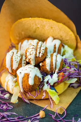 Falafel pita
