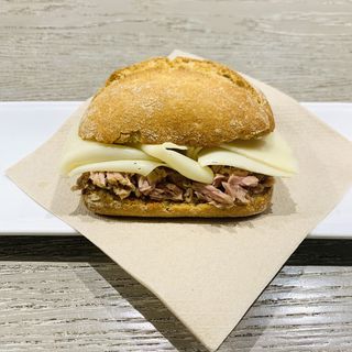 Entrepà  Tonyina I Formatge (Petit)