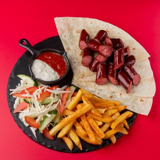 Бокс-набір з ковбасками (380г)