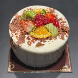 Fruit 8 Person 