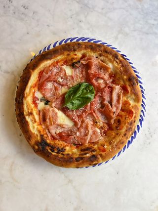 Pizza prosciutto