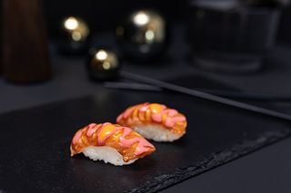 Pink Nigiri