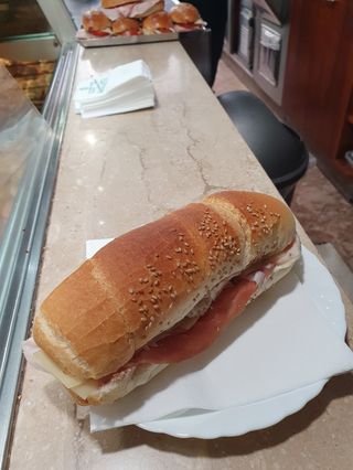 Prosciutto crudo mozzarella