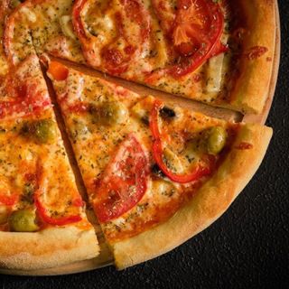 Піца Вегетаріанська 30 см / 0,620 гр