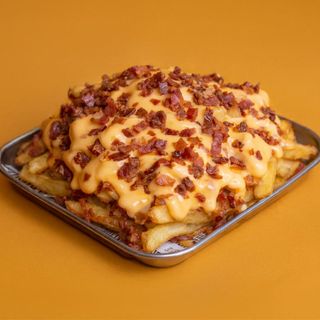 Patatas con Cheddar y Bacon Crujiente
