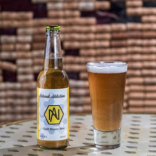 ბოთლის თაფლის ლუდი/ Bottled Honey Beer