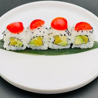 160. Uramaki vegetariano